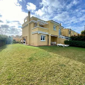 https://the-travellers-house-entre-hoyos-y-la-playa.es-andalucia.com